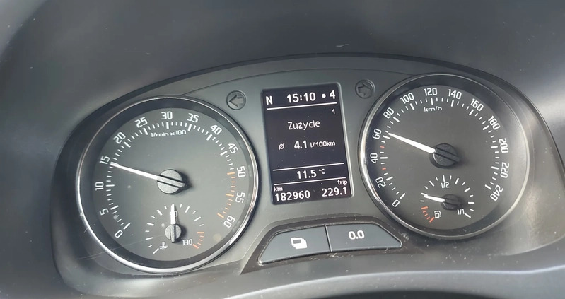 Skoda Fabia cena 19900 przebieg: 182000, rok produkcji 2014 z Mielec małe 211